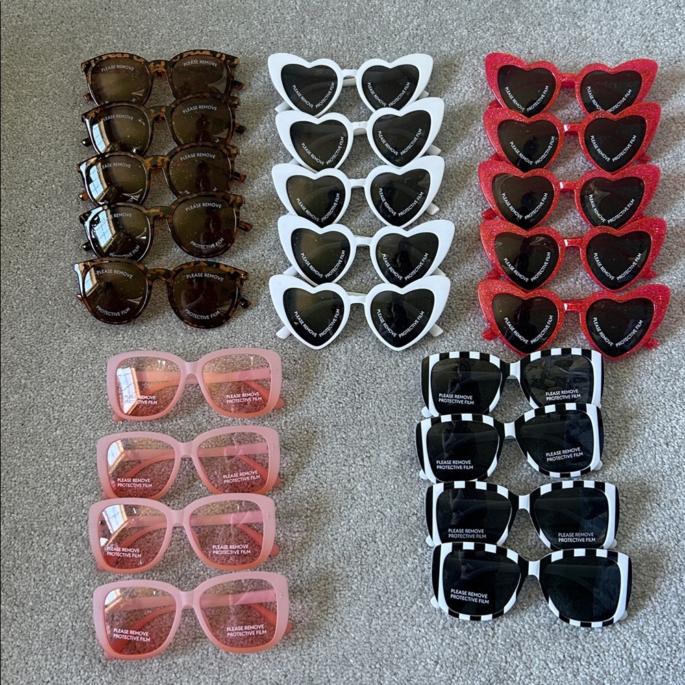 Party Favour Sunglasses Collection